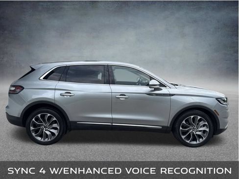 Used 2021 Lincoln Nautilus Reserve AWD/4WD image 7