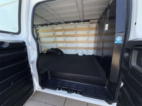 Used 2023 GMC Savana 2500 w/ Driver Convenience Package image 13