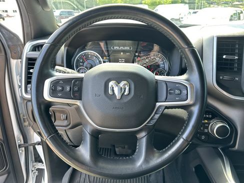 Used 2022 RAM 1500 Lone Star AWD/4WD image 12