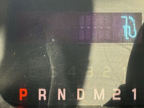 Used 2013 Ford F150 XLT w/ XTR Pkg image 11