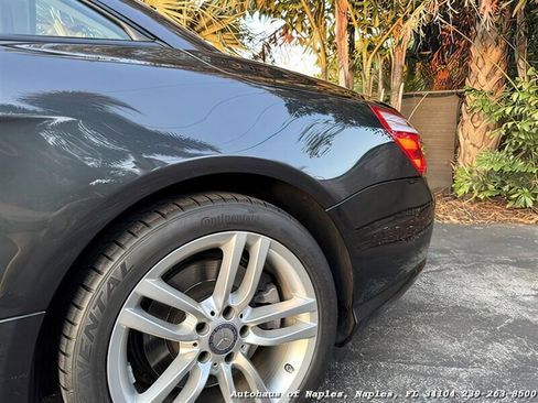 Used 2013 Mercedes-Benz SL 550 image 11