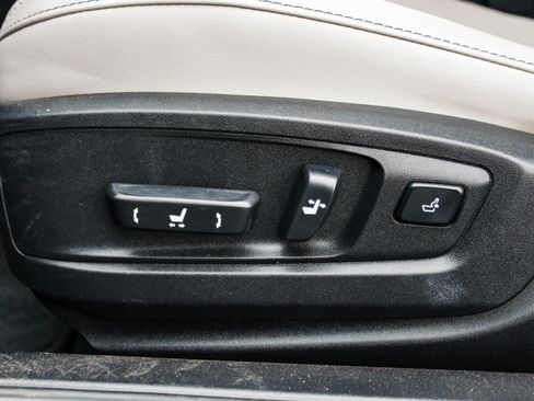 Used 2018 Lexus ES 350 w/ Navigation System Package FWD image 12