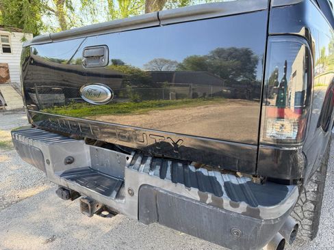 Used 2012 Ford F350 Lariat w/ FX4 4X4 Off-Road Pkg image 18