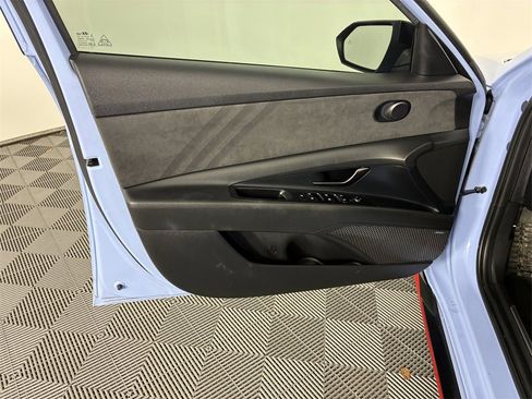 Used 2022 Hyundai Elantra N w/ Preferred Accessory Package image 18