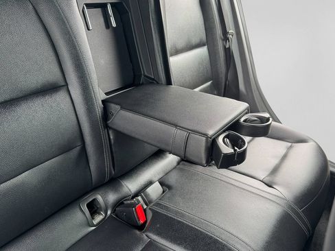 Used 2019 Mercedes-Benz CLA 250 image 19