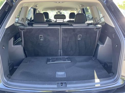 Used 2024 Volkswagen Atlas SE image 8