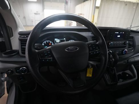 Used 2025 Ford Transit 250 Low Roof w/ Exterior Upgrade Package RWD image 4