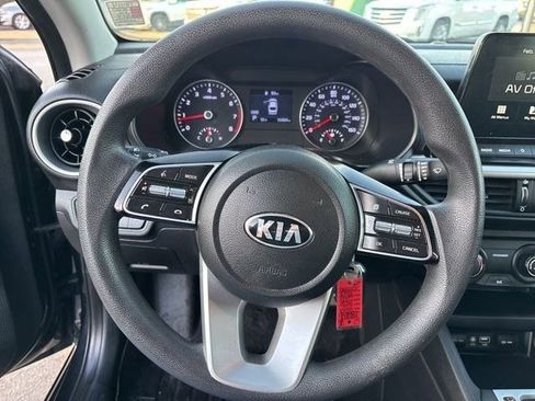 Used 2020 Kia Forte LXS image 16