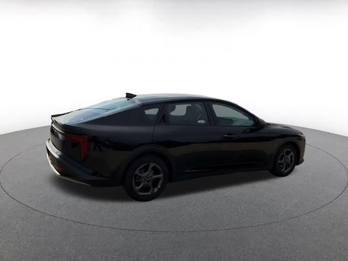 Used 2026 Kia K4 FWD image 15