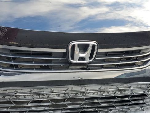 Used 2023 Honda Civic Sport image 9