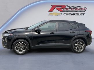 Used 2025 Chevrolet Trax LT FWD video 2