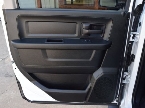 Used 2018 RAM 1500 Tradesman w/ Protection Group AWD/4WD image 13