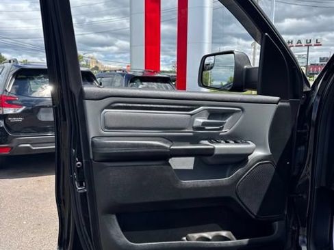 Used 2020 RAM 1500 Big Horn AWD/4WD image 11