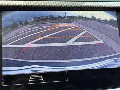 Used 2022 Buick Encore GX Select FWD image 24