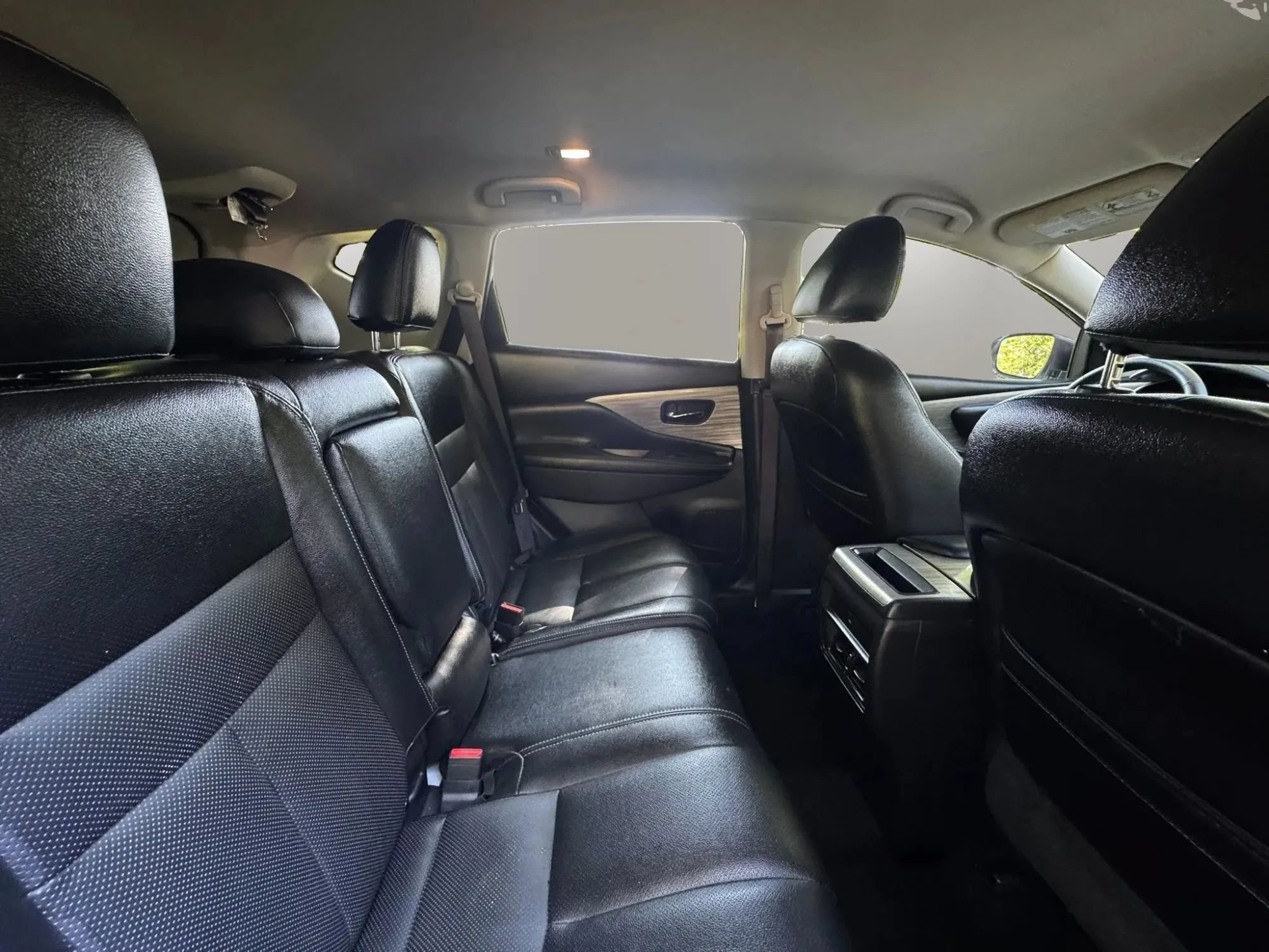 Used 2016 Nissan Murano SV w/ Cargo Package FWD image 18