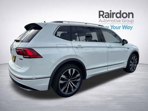 Used 2020 Volkswagen Tiguan SEL Premium R-Line AWD/4WD image 7