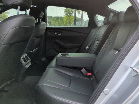 Used 2025 Honda Accord Sport image 16
