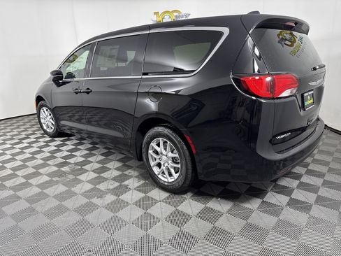New 2026 Chrysler Voyager LX FWD image 6