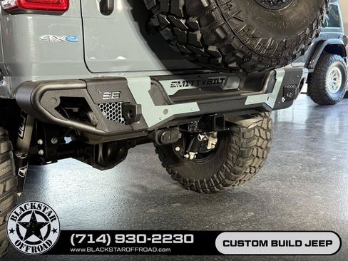 Used 2025 Jeep Wrangler Unlimited Rubicon 4xe AWD/4WD image 13