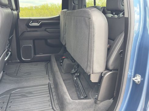 Used 2024 GMC Sierra 1500 SLT w/ SLT Premium Plus Package AWD/4WD image 39