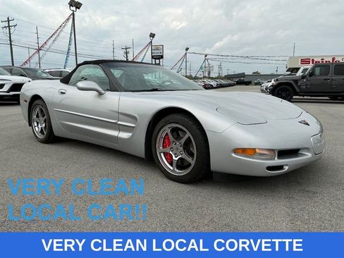 Used 1998 Chevrolet Corvette Convertible w/ Memory Pkg image 1