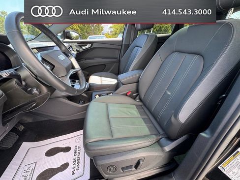 Used 2024 Audi Q4 e-tron Premium Plus AWD/4WD image 10