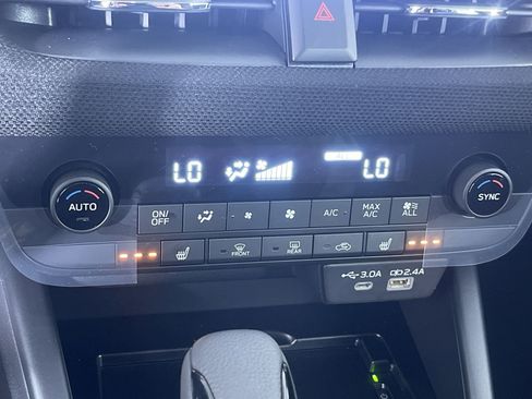 New 2026 Subaru Outback Premium image 20