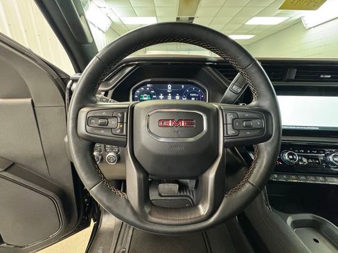 Used 2024 GMC Sierra 2500 AT4 w/ AT4 Premium Plus Package image 32