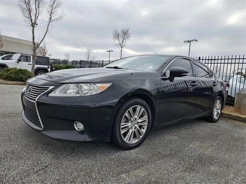 Used 2014 Lexus ES 350 w/ Luxury Package image 3