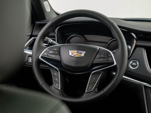 New 2026 Cadillac XT5 Premium Luxury w/ LPO, Floor Liner Package image 11