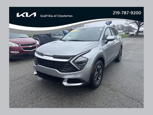 Used 2024 Kia Sportage LX AWD/4WD image 1