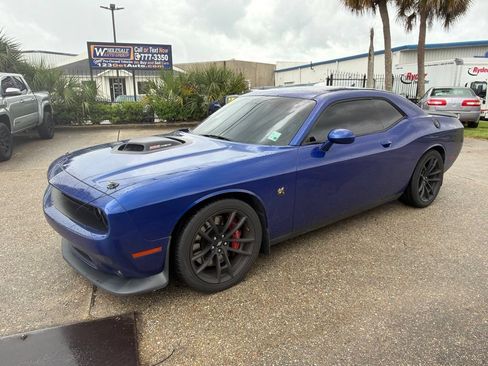 Used 2020 Dodge Challenger R/T Scat Pack w/ Shaker Package RWD image 6