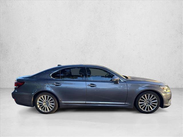 Used 2014 Lexus LS 460 w/ Comfort Package RWD image 4