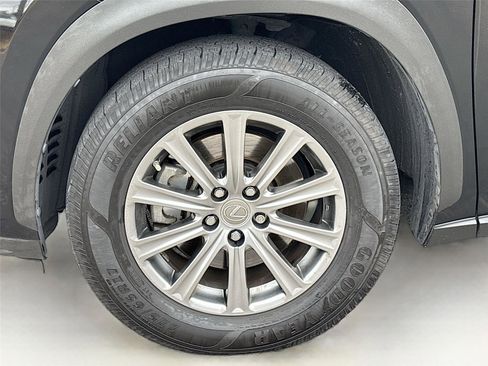 Used 2015 Lexus NX 200t FWD image 28