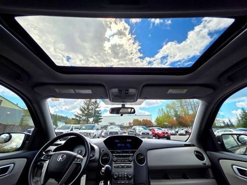 Used 2015 Honda Pilot SE image 24