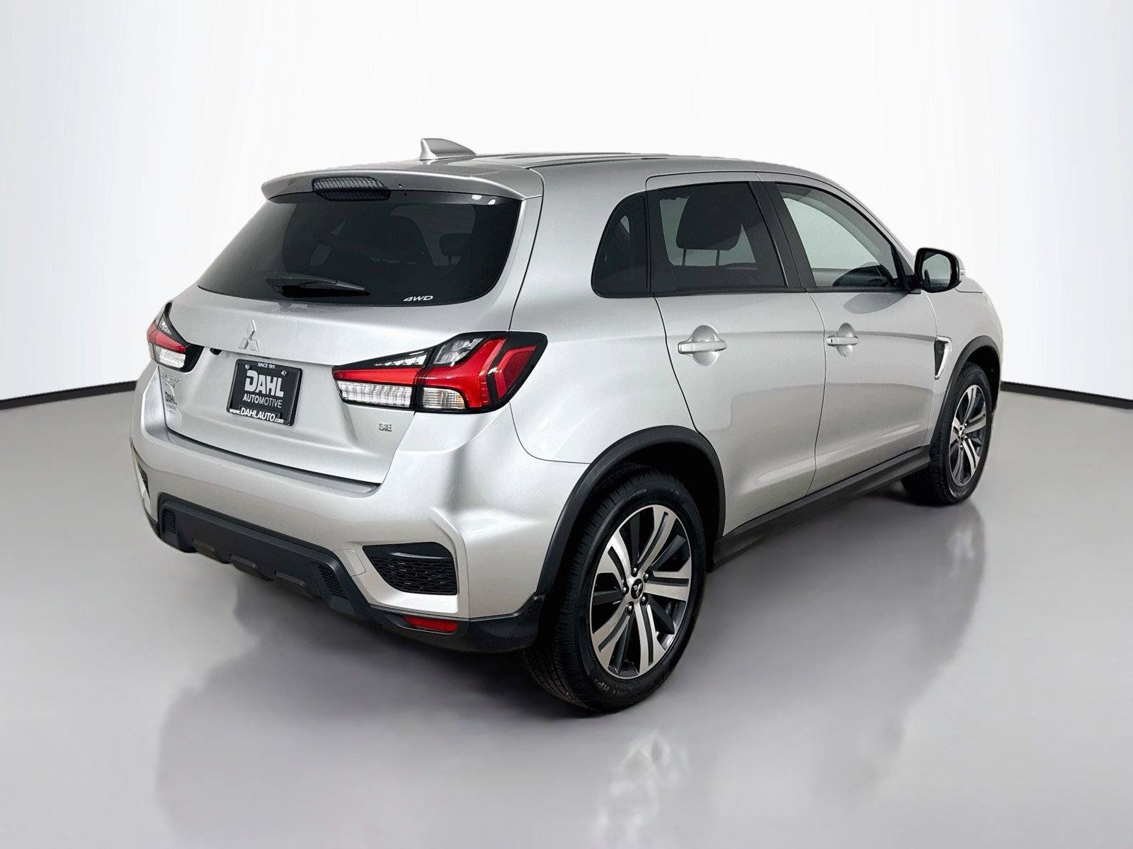 Used 2024 Mitsubishi Outlander Sport ES AWD/4WD image 13