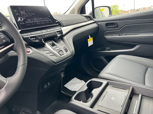 New 2026 Honda Odyssey EX-L image 11