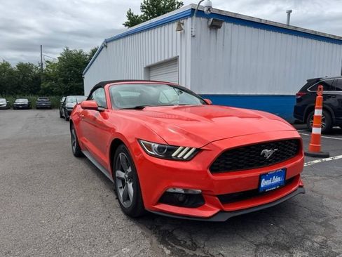 Used 2015 Ford Mustang Convertible w/ Equipment Group 051A RWD image 9