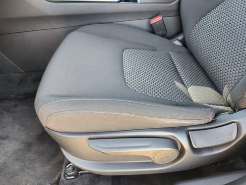 Certified 2026 Kia Sportage LX FWD image 25