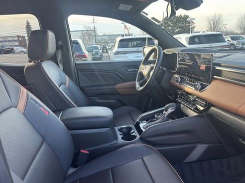 Used 2023 GMC Canyon AT4 w/ AT4 Premium Package image 14