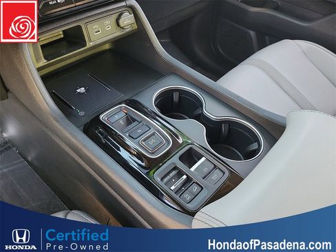 Certified 2023 Honda Pilot Touring image 20