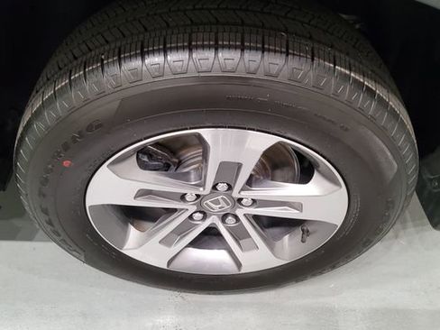 Used 2023 Honda Pilot EX-L image 38