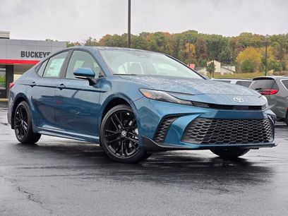 New 2026 Toyota Camry SE w/ Convenience Package