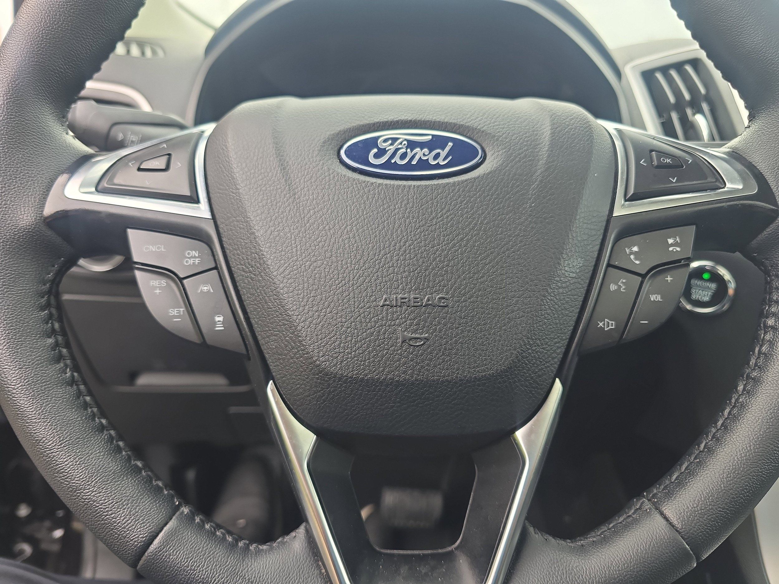 Used 2024 Ford Edge SEL w/ Convenience Package AWD/4WD image 14