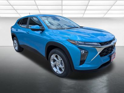 New 2026 Chevrolet Trax LS w/ LS Convenience Package