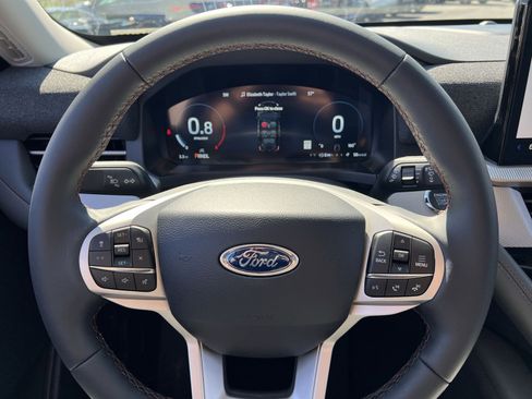 New 2026 Ford Explorer Active image 16