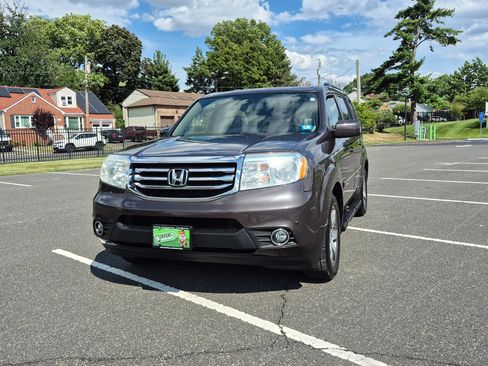 Used 2013 Honda Pilot Touring image 1
