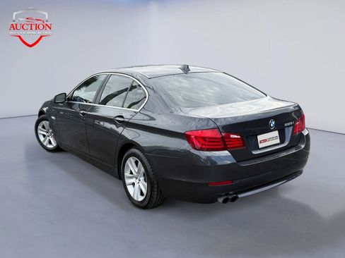 Used 2012 BMW 528i Sedan image 3