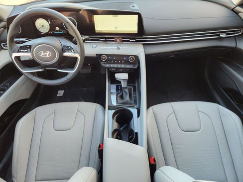New 2026 Hyundai Elantra Limited image 26