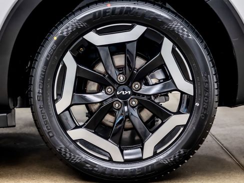 Used 2023 Kia Telluride EX w/ EX Captain's Chair Package FWD image 33